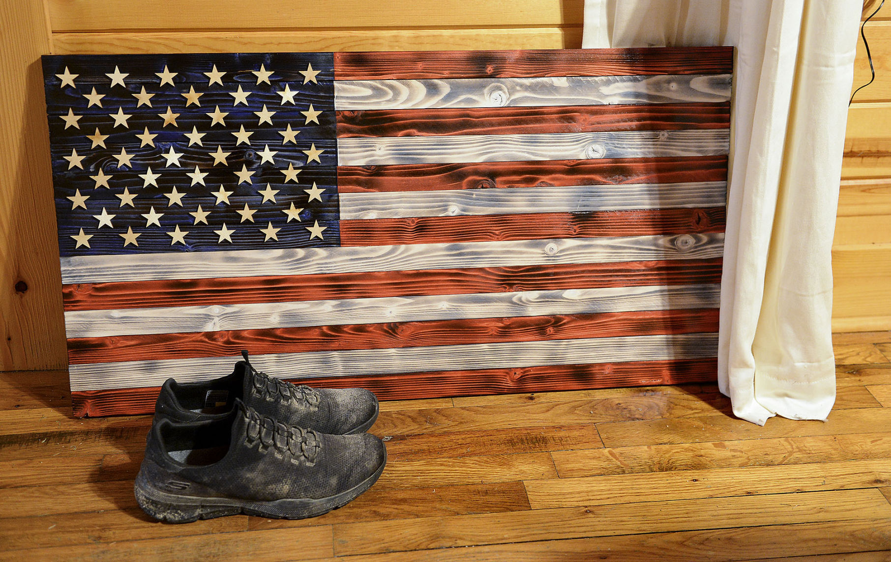 Flag-maker